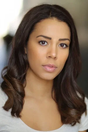  Nicôle Lecky photo