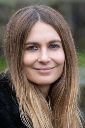  Kirstie Swain photo