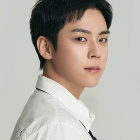 Photo star :  Kim Do-hoon