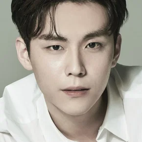Photo star :  Kim Do-hoon