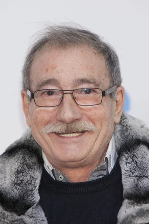  Manolo Cal