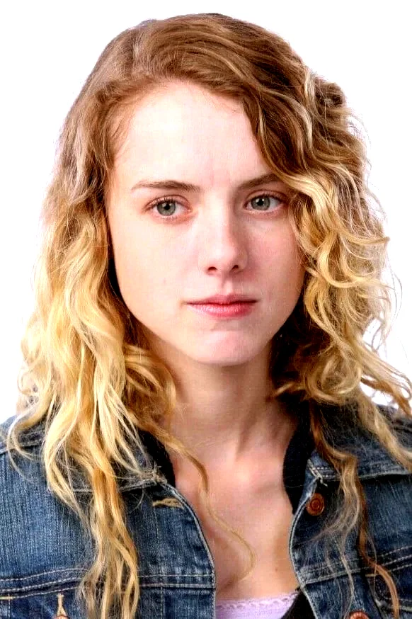 Laura Slade Wiggins