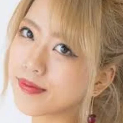  Tenma Aida