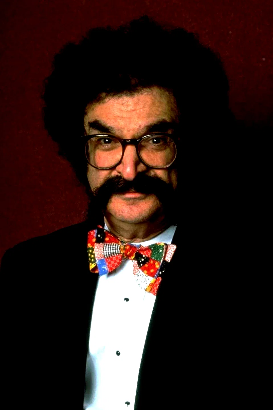  Gene Shalit