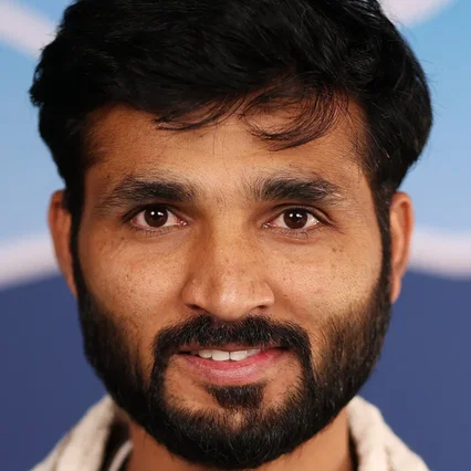  Suraaj Suman