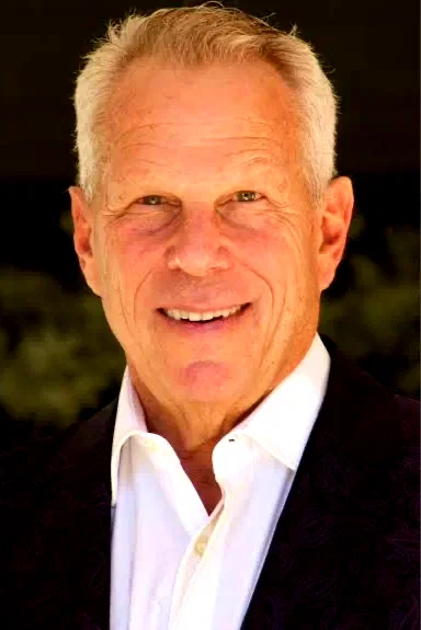  Steve Tisch