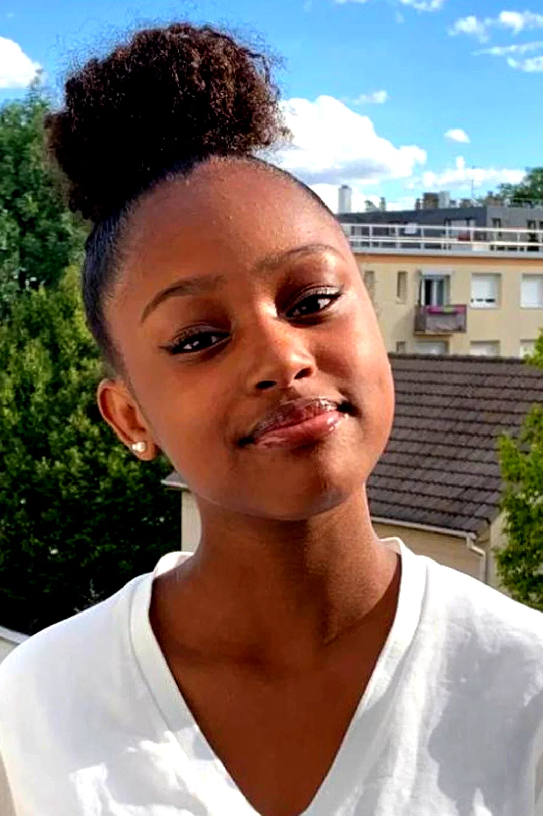  Fathia Youssouf