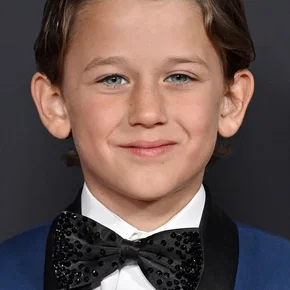 Photo star :  Mateo Zoryan Francis-DeFord