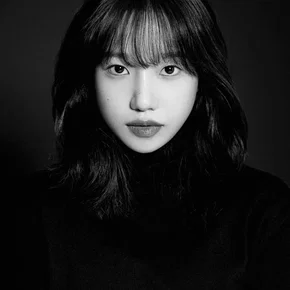 Photo star :  Jo Yu-ri