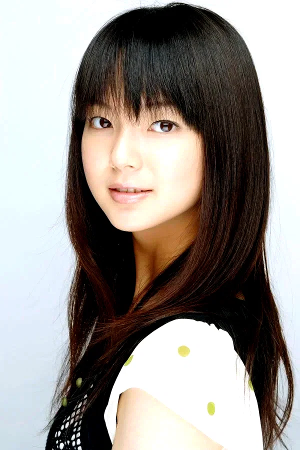  Mikako Tabe