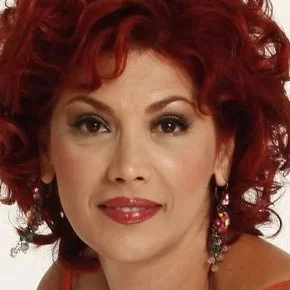 Photo star :  Ayşenur Yazıcı