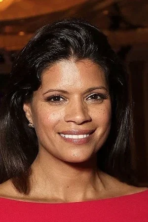  Andrea Navedo photo