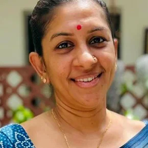 Photo star :  Soundaryapriyan