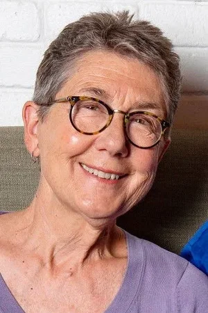  Julia Reichert