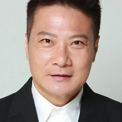  Lorry Chin