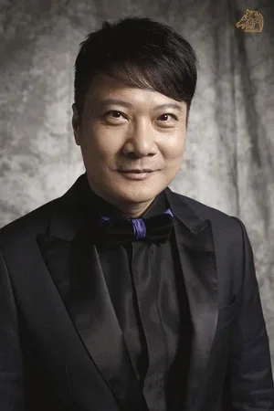  Lorry Chin