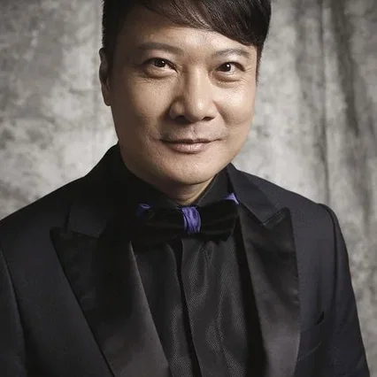  Lorry Chin