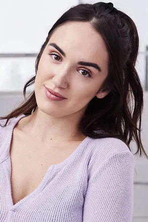  Alexandra McDonald photo