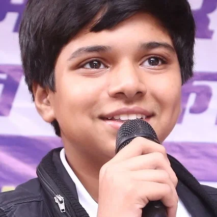  Ayush Mahesh Khedekar