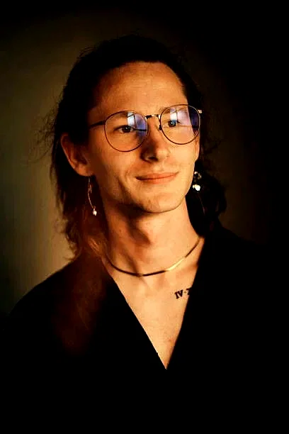  Edik Beddoes