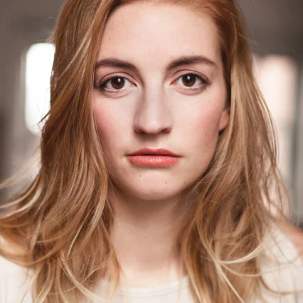 Carolanne Foucher
