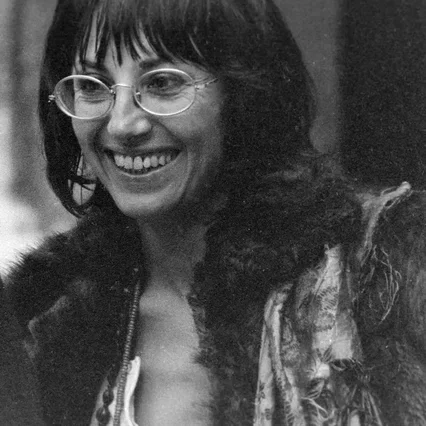 Annabella Miscuglio