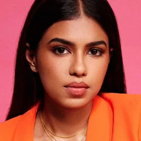 Photo star :  Shrisha