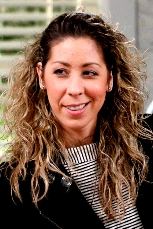  Melissa Kosar
