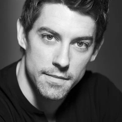  Adrián Lastra