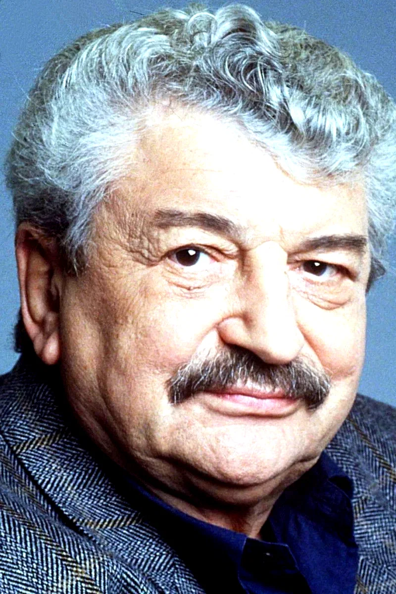 Yves Robert