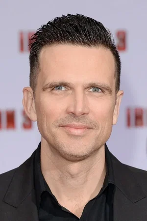  Ashley Hamilton photo