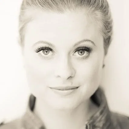  Bonnie Piesse