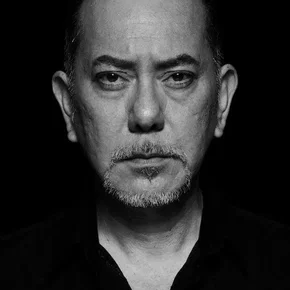 Photo star :  Anthony Wong Chau-sang