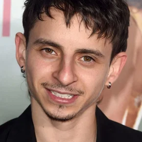 Photo star : Moises Arias