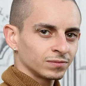 Photo star : Moises Arias
