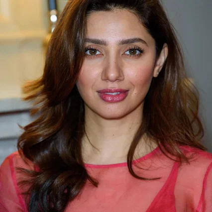  Mahira Khan