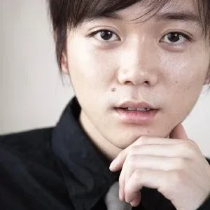  Naoki Kavano