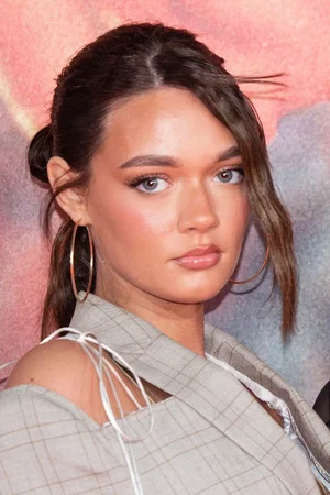  Daisy Tomlinson photo