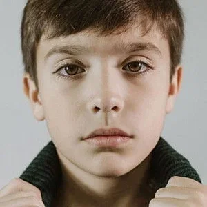  Miguel Martines