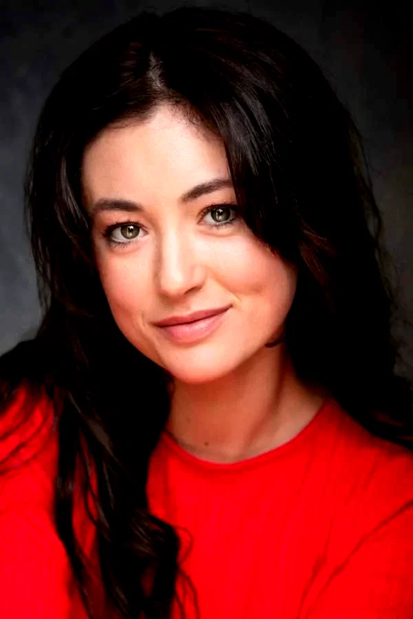  Madeleine Adams