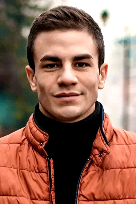  Dino Bajrović