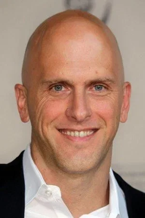  Bradley Buecker photo