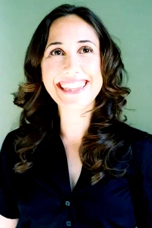  Jeanie Calleja