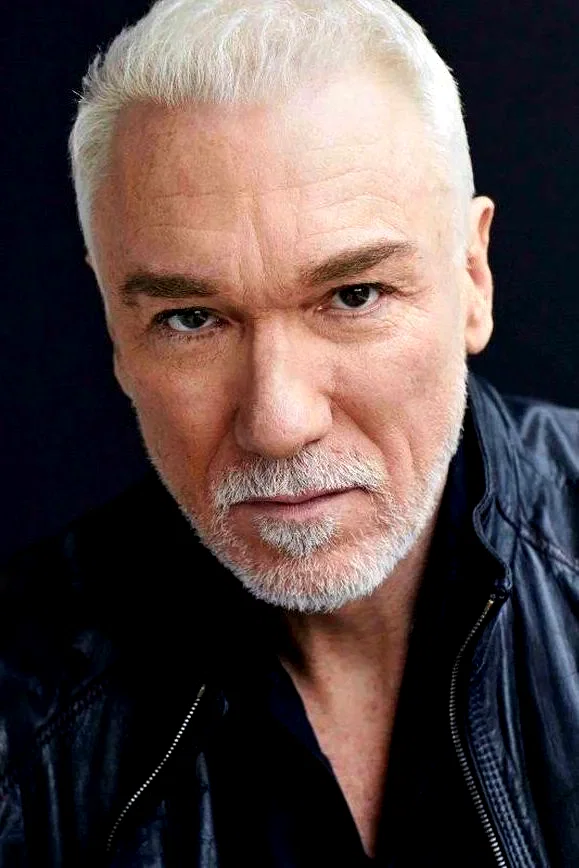  Patrick Page