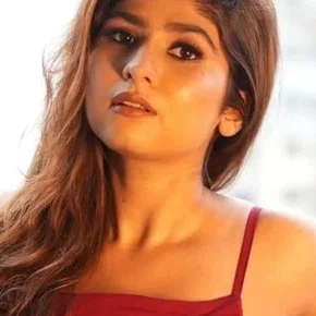 Photo star :  Chandni Bhabhda