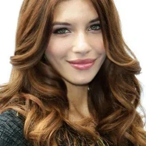 Photo star :  Juliana Harkavy