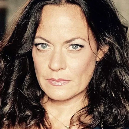  Katja Brenner