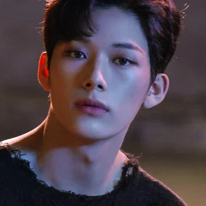Photo star :  Jung Taek-hyeon
