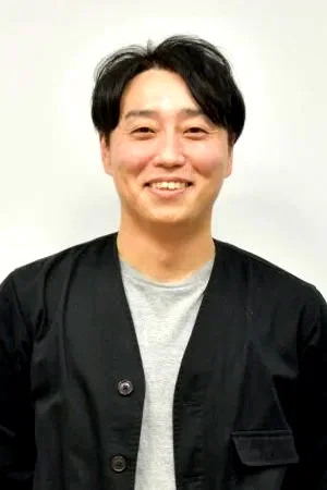  Toshihiro Maeda