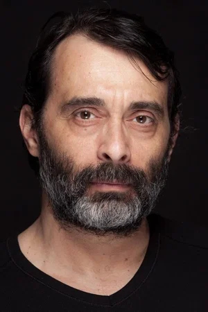  Arif Pişkin